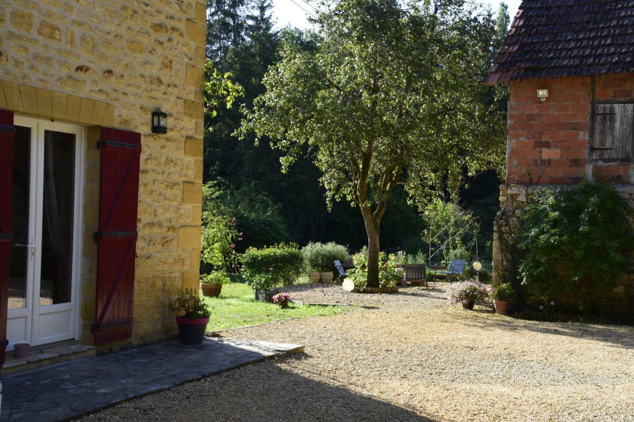 Bed and Breakfast La Chabotine Allas-Les-Mines Exterior foto